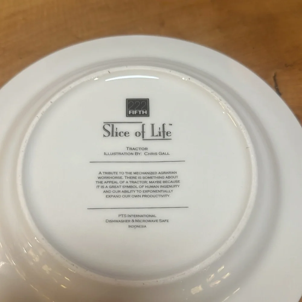 222 fifth slice of life tractor salad plate - Picture 3 of 3